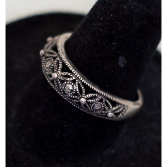 Size 7, Vintage Sterling Silver Abstract Pattern Rhinestones Ring - T22 - Picture 2 of 4